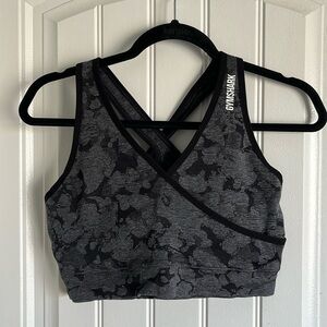 Adapt Camo Seamless Cross Sports Bra